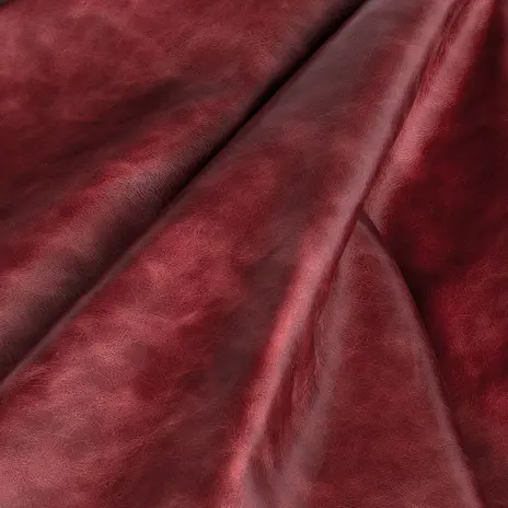 Aniline Club Leather алый